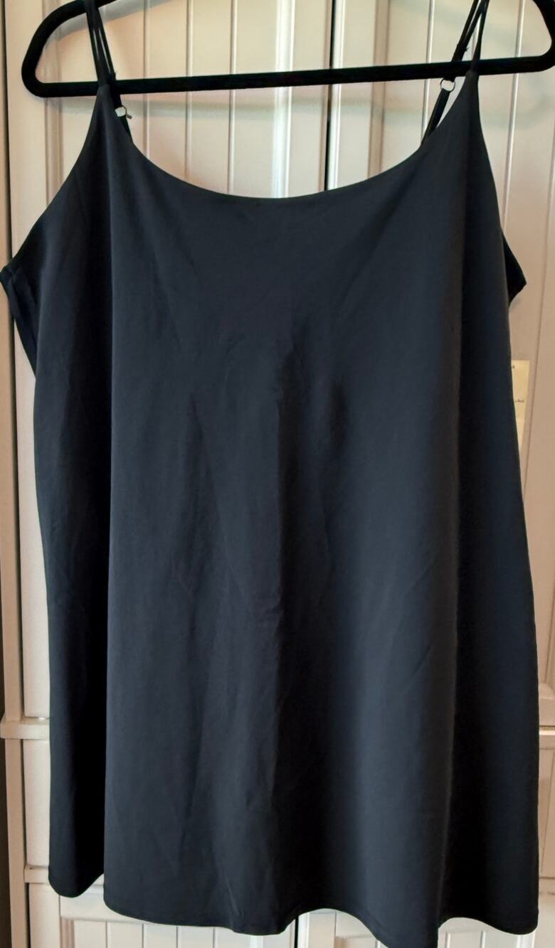 Abercrombie & Fitch black sleeveless romper XLP NWT
